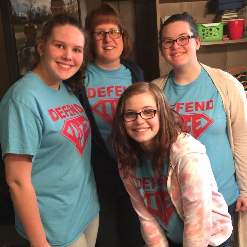 Meet your Posher, Christa blinn